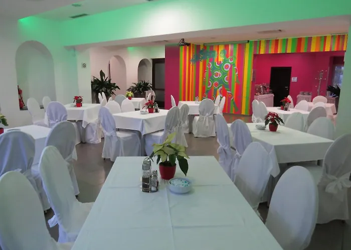 Hotel Ballet School 3*